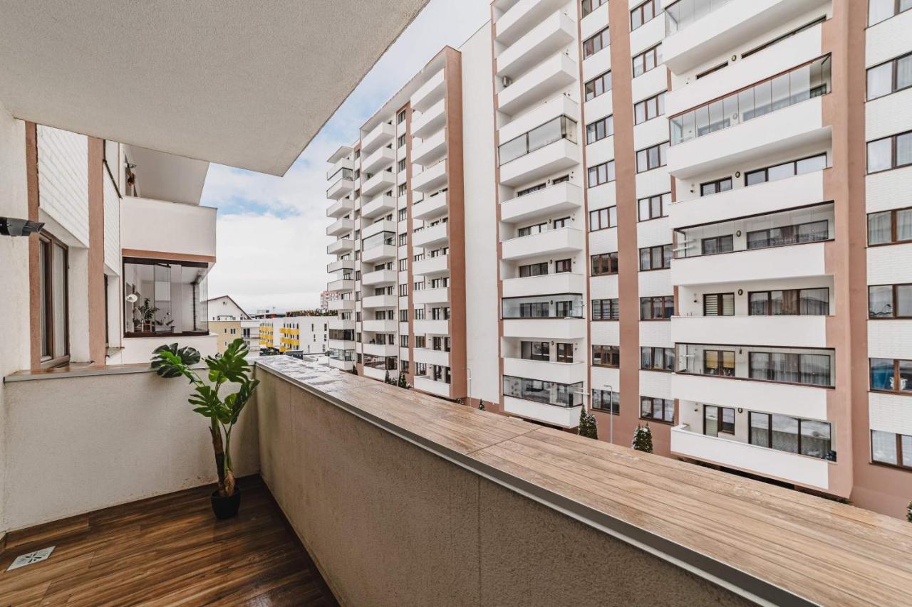 Apartament Sentimento Lägenhet Braşov Exteriör bild